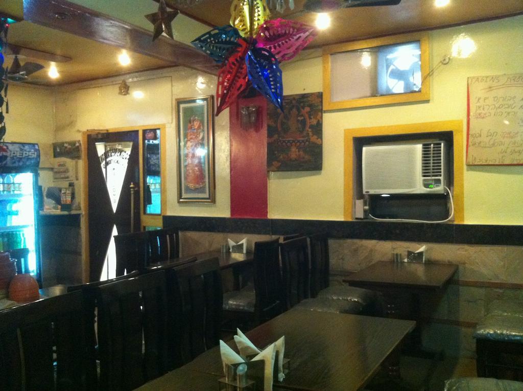 Golden Lodge Varanasi Luaran gambar